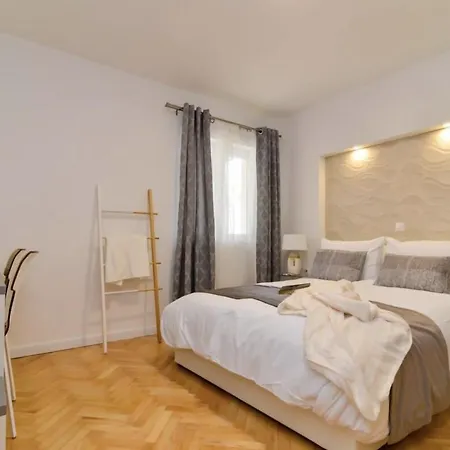 Neno Appartement *